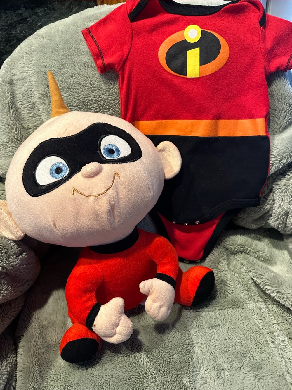 Disney Pixar Incredibles 2 Jack Jack Plush 21” Plus Baby 24 month Body Suit
